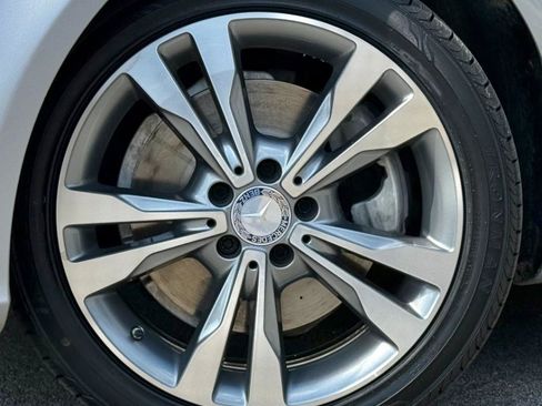 Used 2016 Mercedes-Benz C 300 4MATIC Sedan image 25