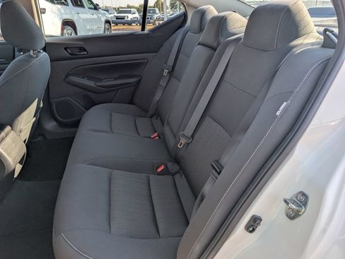 Used 2025 Nissan Altima 2.5 SV FWD image 26