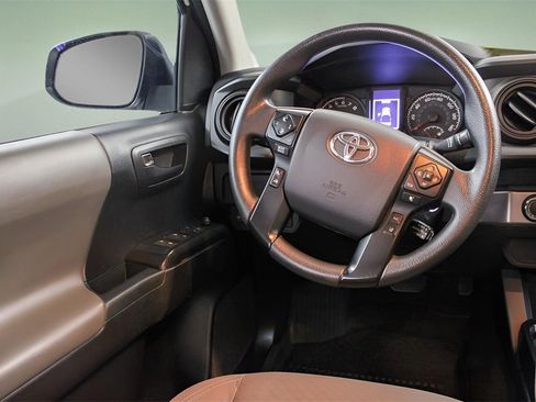 Used 2021 Toyota Tacoma SR image 21
