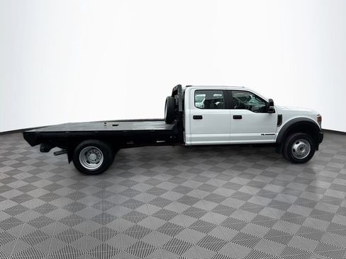 Used 2022 Ford F550 4x4 Crew Cab Super Duty w/ Power Equipment Group image 8
