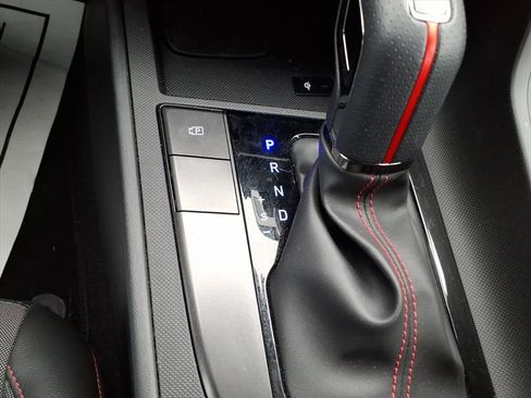 Used 2025 Hyundai Elantra N Line image 24