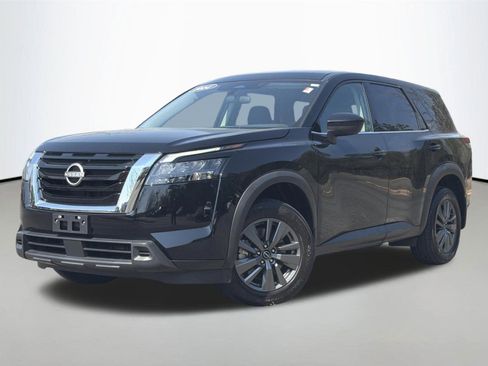 Used 2024 Nissan Pathfinder S AWD/4WD image 1