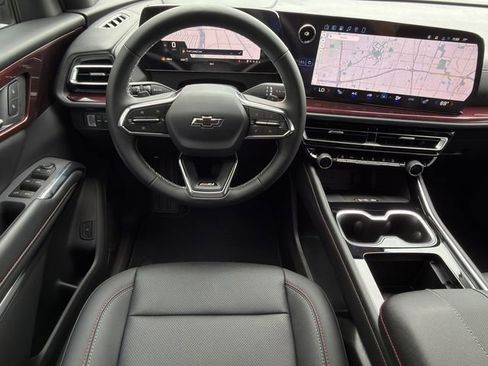 New 2026 Chevrolet Traverse Z71 w/ Driver Confidence Package image 11