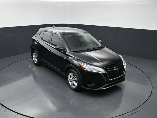 Used 2025 Nissan Kicks Play S FWD image 25
