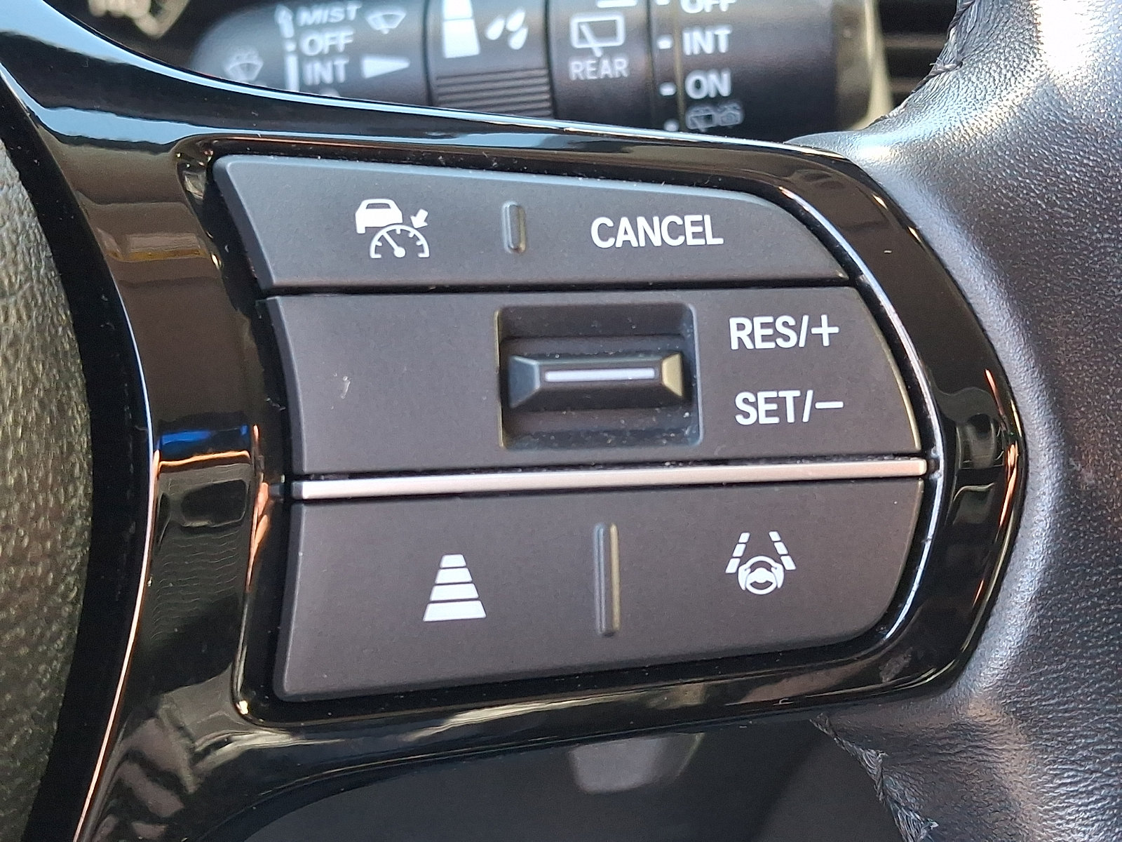 Used 2024 Honda Pilot EX-L image 21