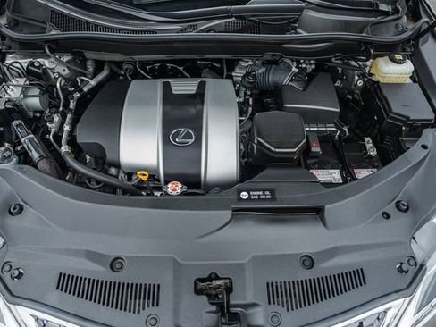 Used 2021 Lexus RX 350L FWD w/ Premium Package image 18