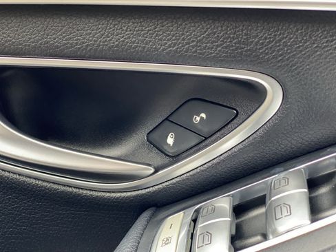Used 2017 Mercedes-Benz C 300 Sedan image 42