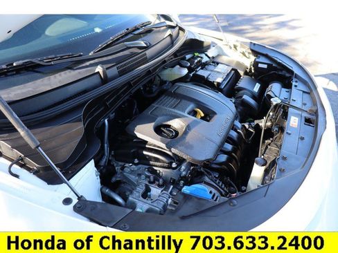 Used 2023 Kia Soul LX w/ LX Technology Package image 29