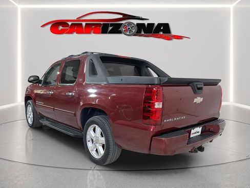 Used 2008 Chevrolet Avalanche LTZ w/ LTZ Preferred Equipment Group RWD image 8