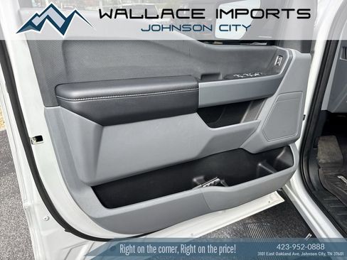 Used 2023 Ford F150 XLT w/ Trailer Tow Package image 13