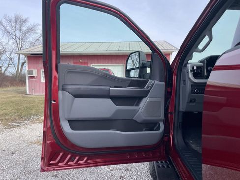 New 2026 Ford F350 XLT w/ XLT Premium Package image 9