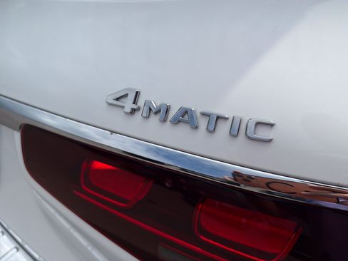Used 2025 Mercedes-Benz GLS 450 4MATIC image 8
