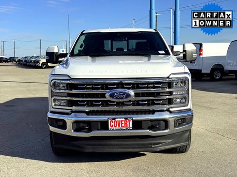 Used 2023 Ford F250 Lariat w/ FX4 Off-Road Package image 4