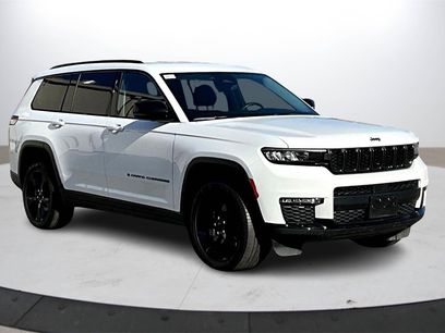 Used 2023 Jeep Grand Cherokee L Limited w/ Black Appearance Package