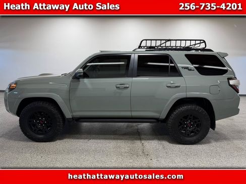 Used 2023 Toyota 4Runner TRD Off-Road Premium AWD/4WD image 1