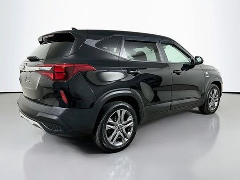 Used 2021 Kia Seltos LX AWD/4WD image 7