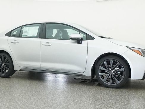 New 2026 Toyota Corolla SE FWD image 28