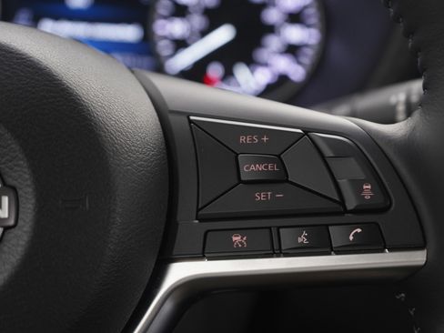 Used 2025 Nissan Sentra SV w/ All-Weather Package image 26