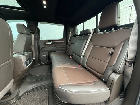Used 2026 GMC Sierra 1500 Denali AWD/4WD image 25