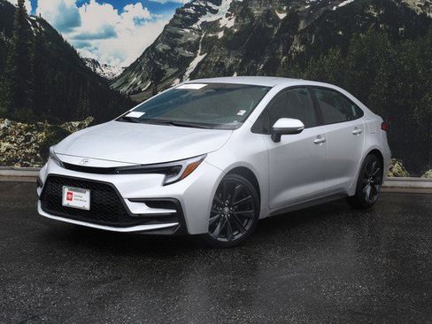 Certified 2024 Toyota Corolla SE FWD image 6