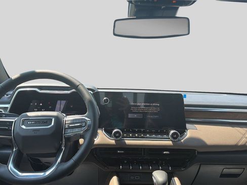 New 2026 GMC Canyon Denali AWD/4WD image 10