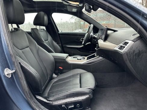 Used 2025 BMW 330i xDrive 330i xDrive image 23