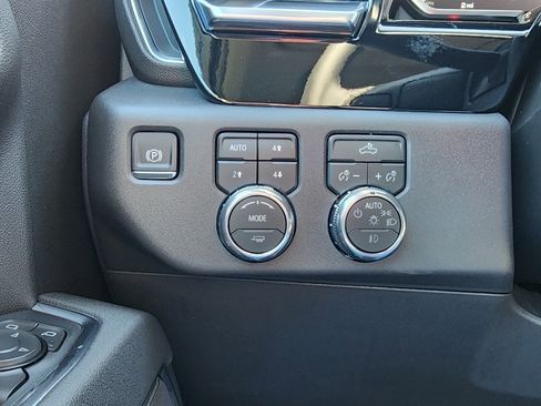 New 2026 GMC Sierra 1500 Elevation w/ X31 Off-Road Package image 19