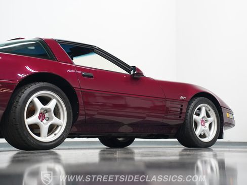 Used 1993 Chevrolet Corvette ZR1 image 27