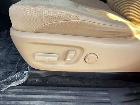 Certified 2024 Toyota 4Runner SR5 image 18