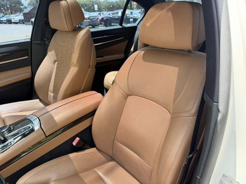 Used 2014 BMW 740Li RWD image 23