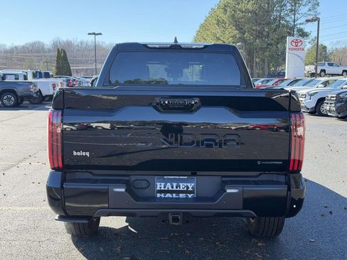 Used 2025 Toyota Tundra Platinum image 21