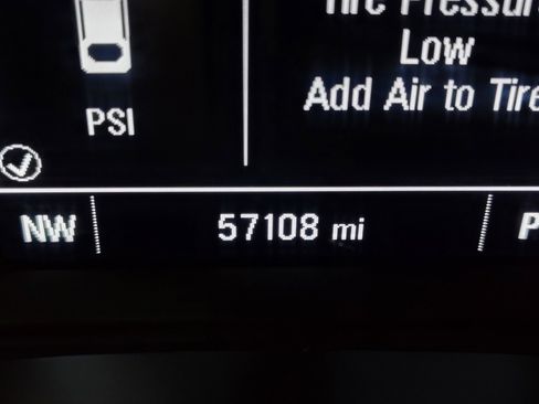 Used 2022 Chevrolet Malibu LT image 2