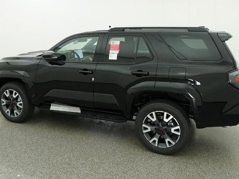 New 2026 Toyota 4Runner TRD Sport Premium AWD/4WD image 4