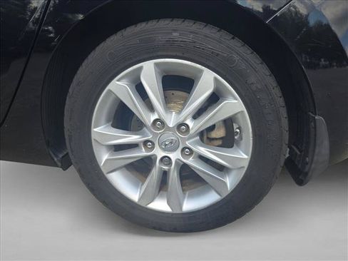 Used 2014 Hyundai Elantra GT FWD image 21