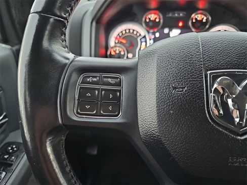 Used 2019 RAM 1500 Big Horn image 19