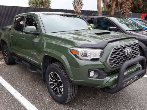 Used 2021 Toyota Tacoma TRD Sport image 6