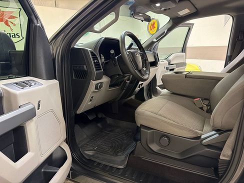 Used 2018 Ford F150 XLT AWD/4WD image 24