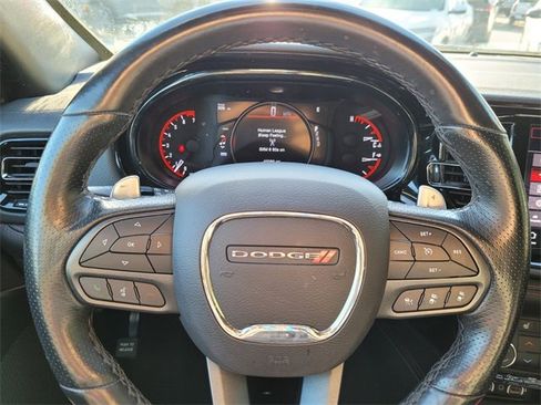 Used 2023 Dodge Durango GT image 37