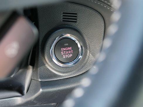 Certified 2025 Subaru Outback Limited w/ Tech Package 2 image 16