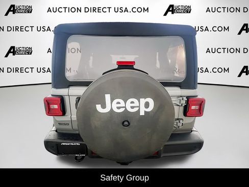 Used 2021 Jeep Wrangler Unlimited Sport AWD/4WD image 6
