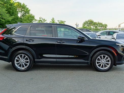 Used 2025 Honda CR-V EX image 8