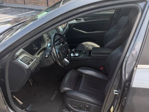 Used 2019 Genesis G80 3.3T Sport RWD image 19
