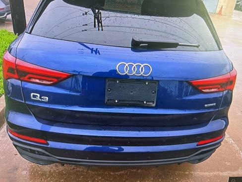 Used 2023 Audi Q3 2.0T Premium w/ Convenience Package AWD/4WD image 5
