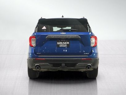 Used 2022 Ford Explorer XLT w/ XLT Sport Appearance Package
