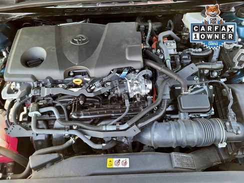 Used 2025 Toyota Camry SE FWD image 24