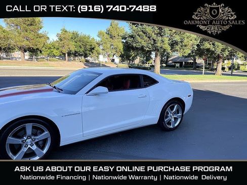 Used 2010 Chevrolet Camaro SS w/ RS Package RWD image 5