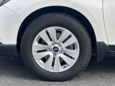 Used 2019 Subaru Outback 2.5i Premium image 26