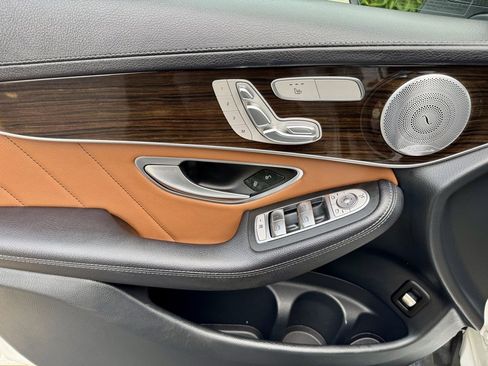 Used 2020 Mercedes-Benz GLC 43 AMG GLC 43 AMG image 16