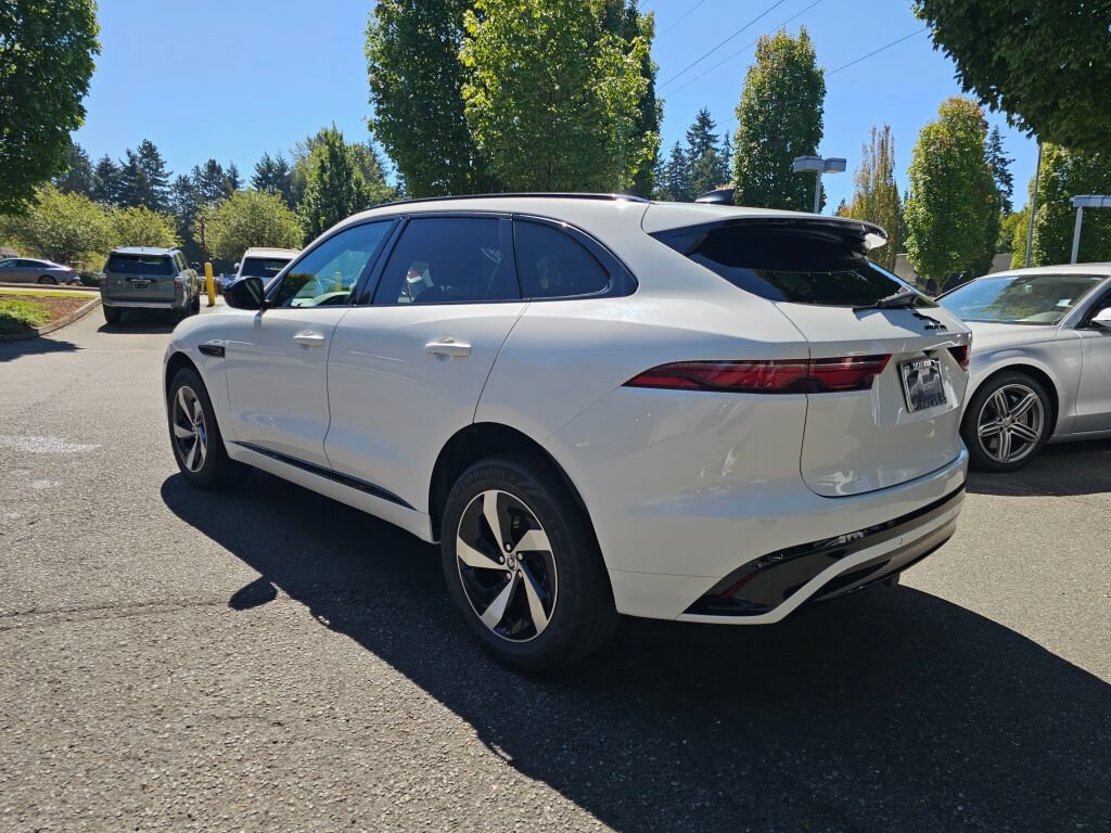 Used 2025 Jaguar F-PACE R-Dynamic S AWD/4WD image 6