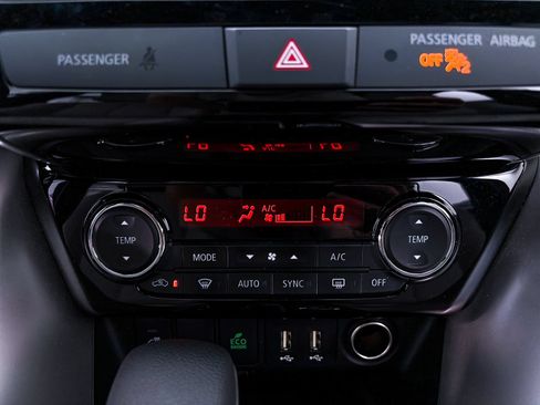 Used 2026 Mitsubishi Eclipse Cross SEL AWD/4WD image 23